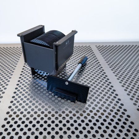 WHS-M1 Kassettengriff aus Metall 6" (150 mm) WHS-M1 Kassettengriff aus Metall 6" (150 mm)